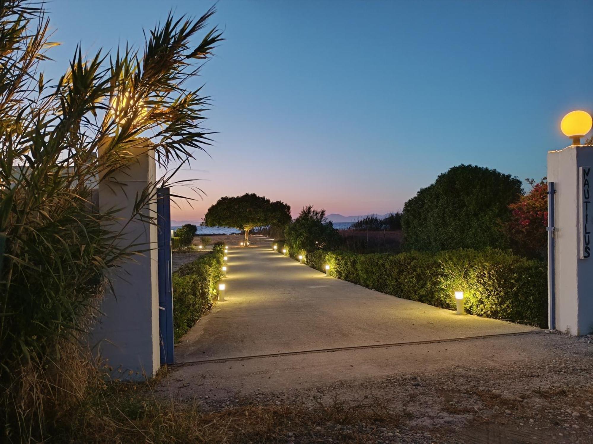 Nautilus Beach House Paradisi  Exterior photo